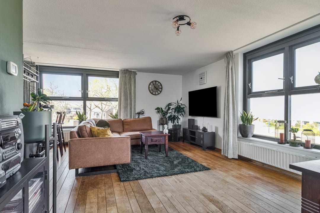 Foto 11 van Van Boetzelaerlaan 126