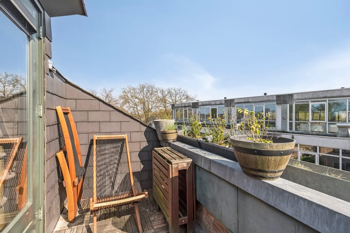 Foto 26 van Van Boetzelaerlaan 126