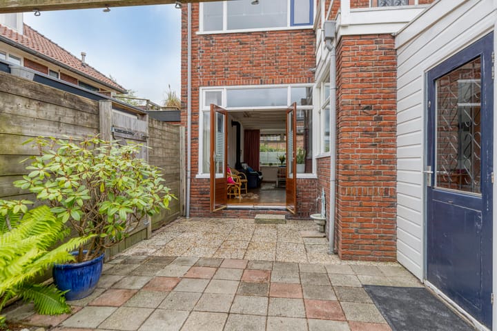 Foto 29 van Aert van der Neerstraat 2