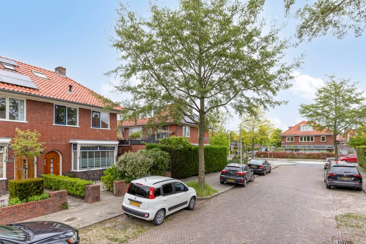 Foto 32 van Aert van der Neerstraat 2