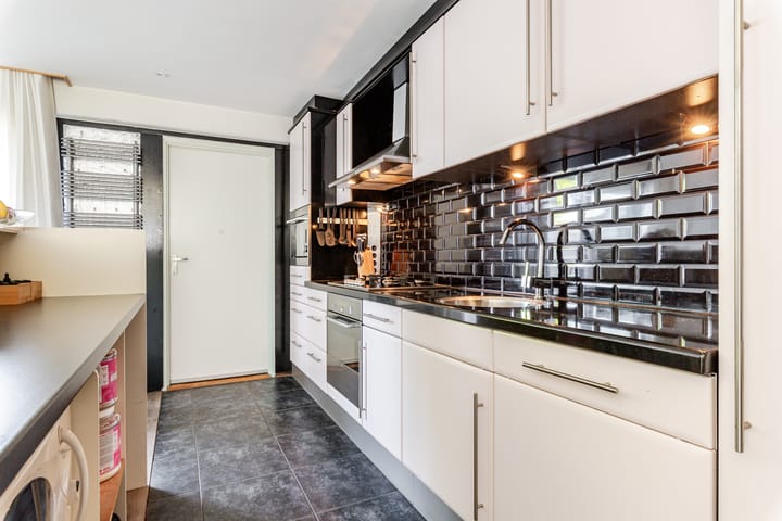 Photo 11 of Galjoen 26 4