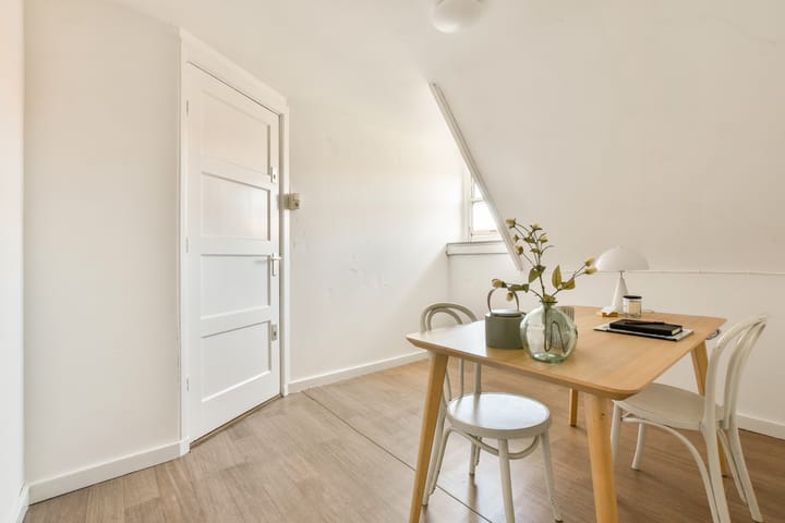 Foto 26 van Van Walbeeckstraat 41-C