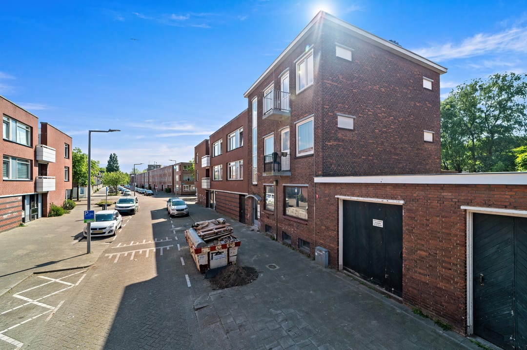 Foto 1 van Meester Arendstraat 50-C