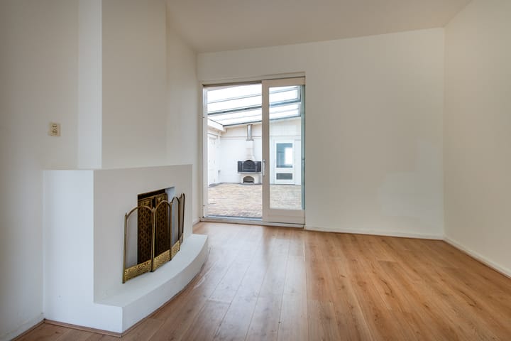 Foto 4 van Voorstraat 160