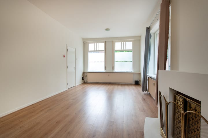 Foto 3 van Voorstraat 160