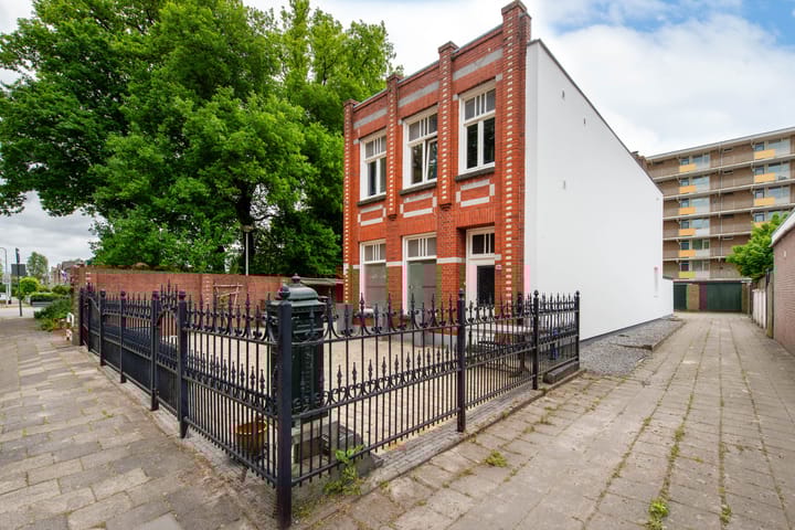 Foto 30 van Voorstraat 160