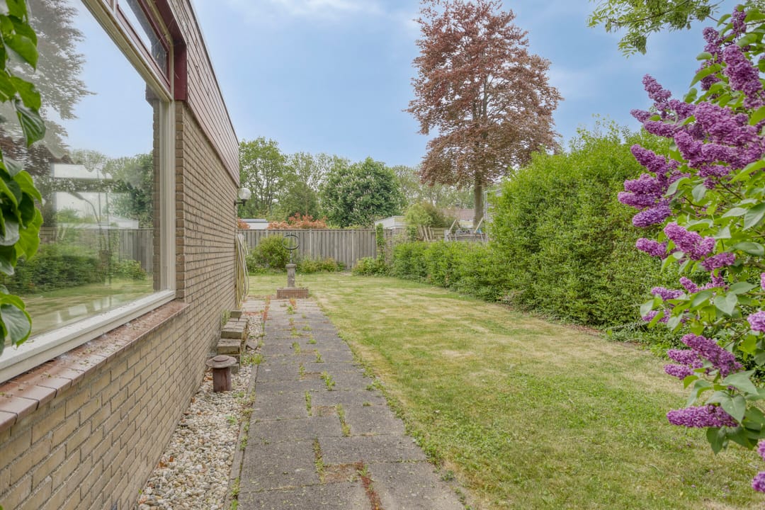 Foto 17 van Voorburglaan 17