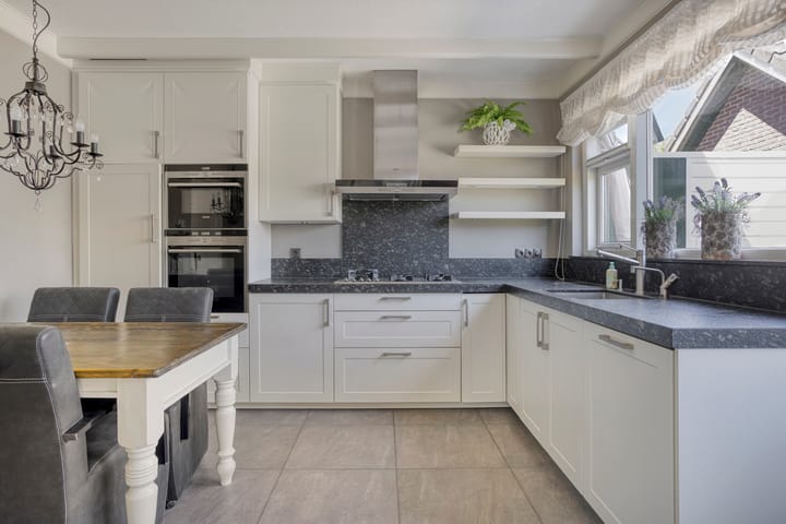 Foto 21 van Leuvenstraat 17