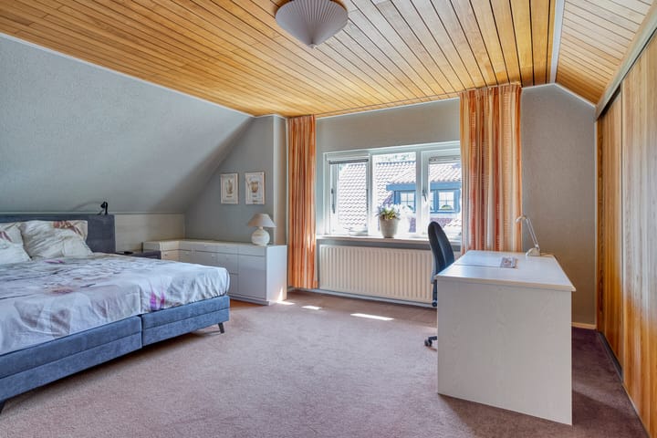 Foto 32 van Leuvenstraat 17