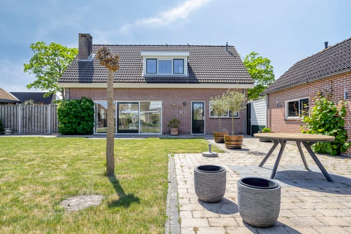 Foto 49 van Leuvenstraat 17