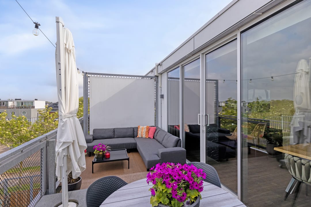 Foto 11 van Veldbloemlaan 63