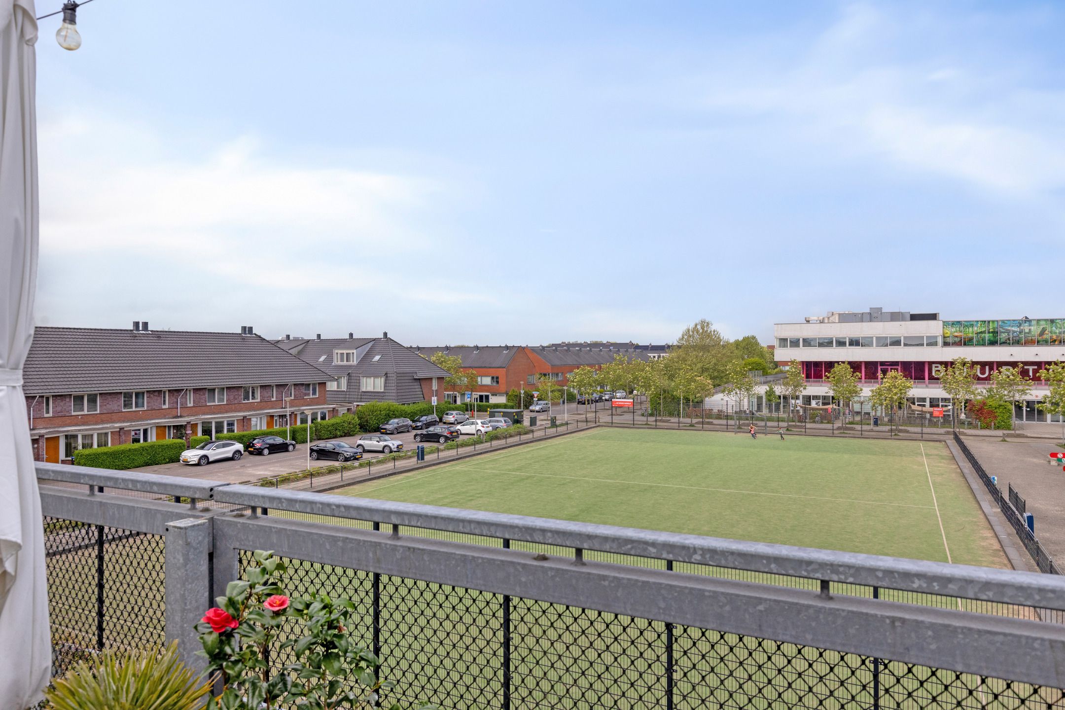 Foto 15 van Veldbloemlaan 63