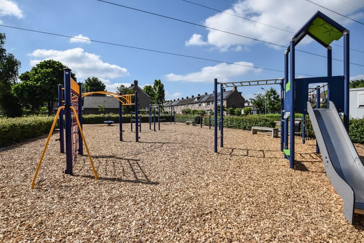 Foto 37 van Van der Eygenweg 5