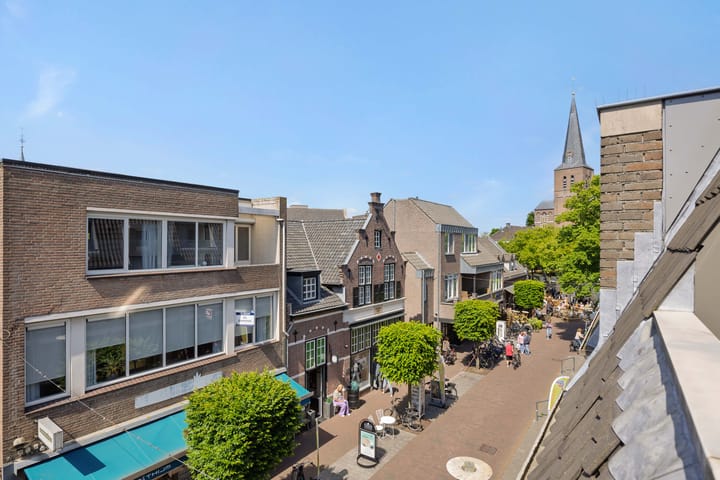 Foto 28 van Raadhuisstraat 34