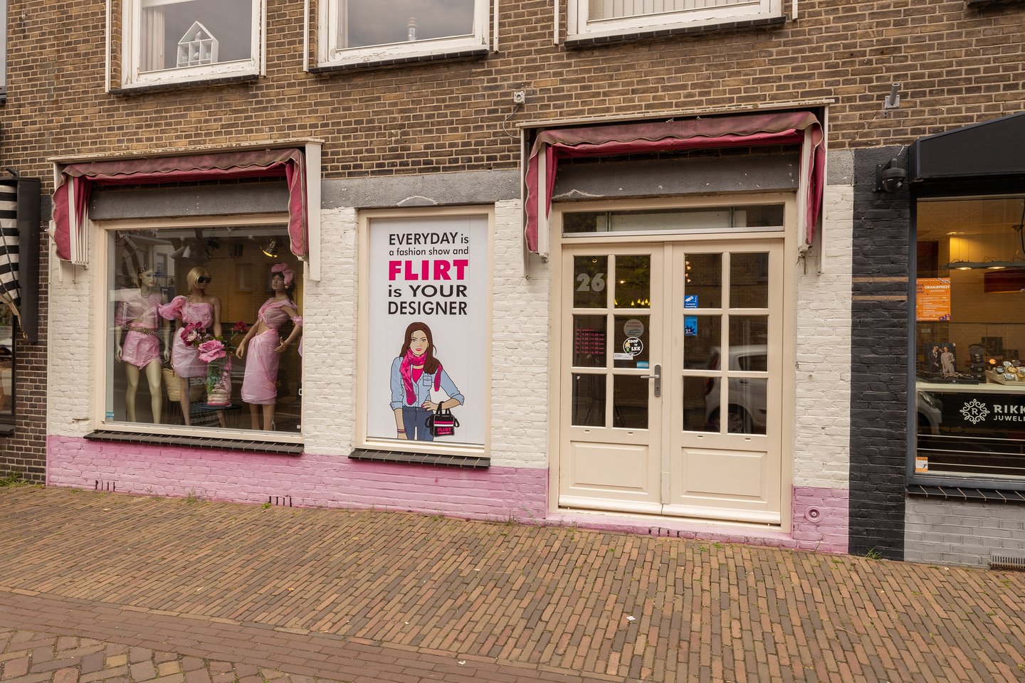 Bekijk foto 4 van Burgemeester Roosstraat 26