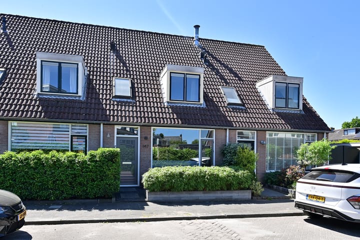 Foto 2 van Bernard van Beeklaan 147