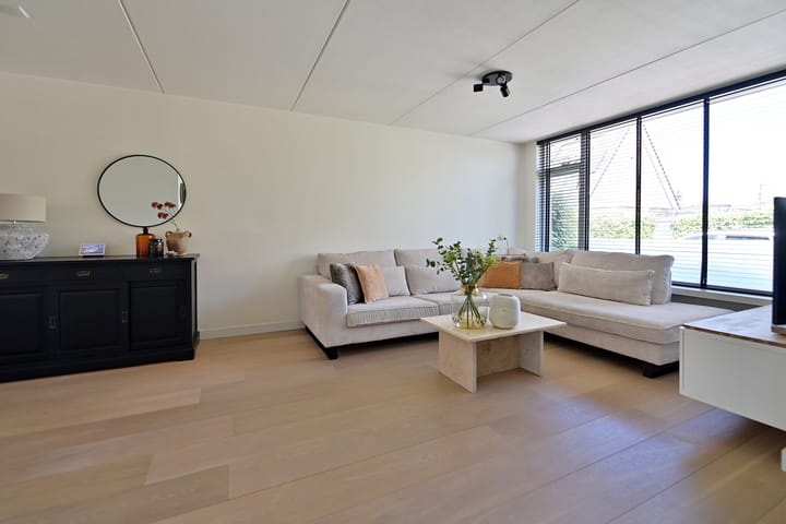 Foto 9 van Bernard van Beeklaan 147