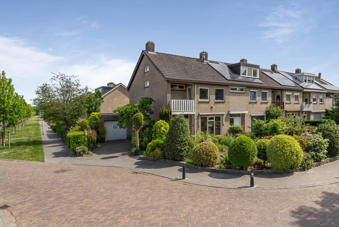 Foto 1 van Marnixstraat 1