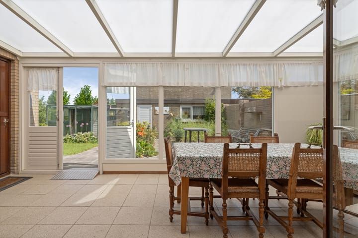 Foto 2 van Marnixstraat 1