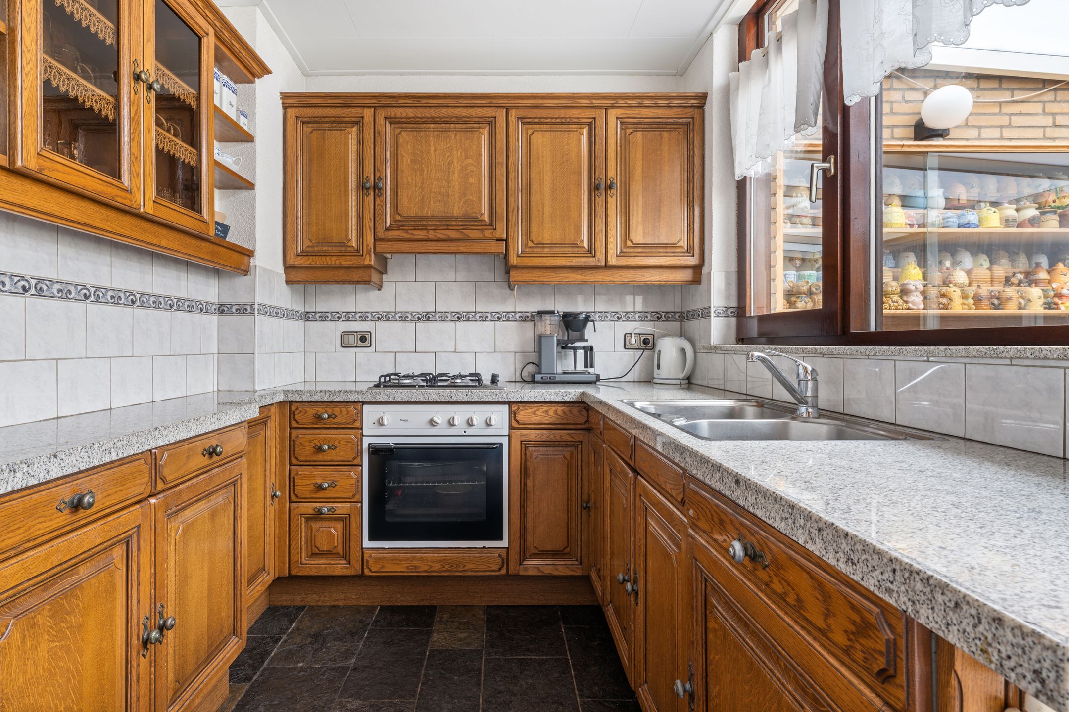 Foto 12 van Marnixstraat 1