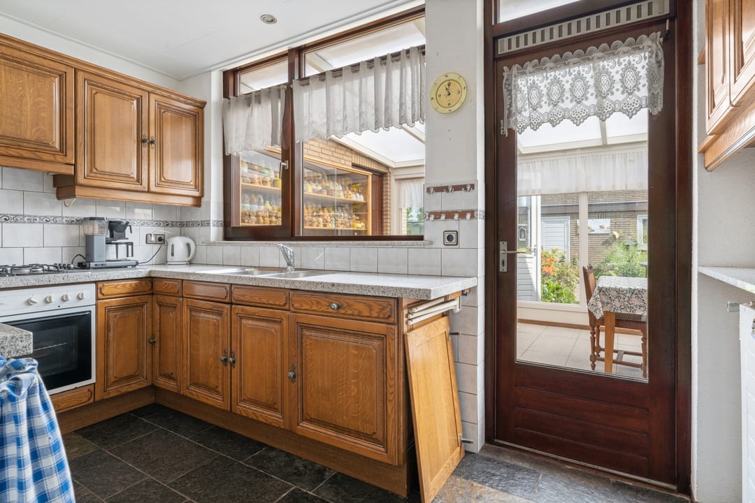 Foto 13 van Marnixstraat 1