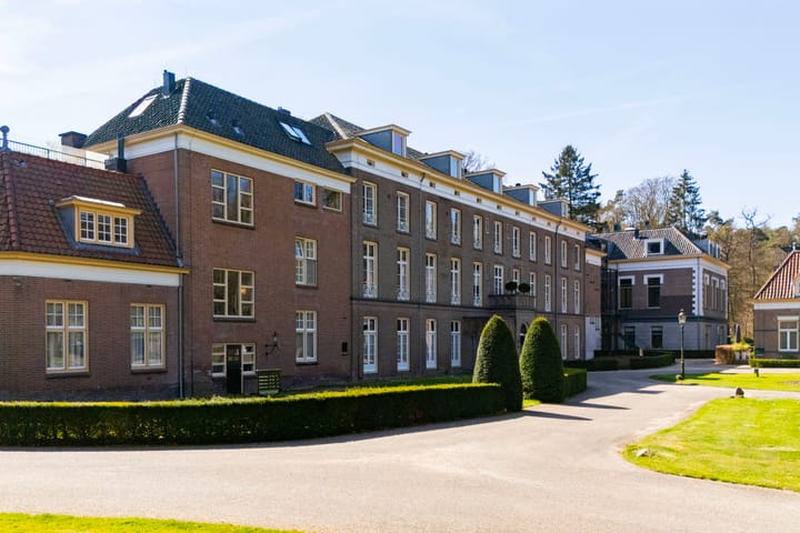 Foto 15 van Badhuislaan 45