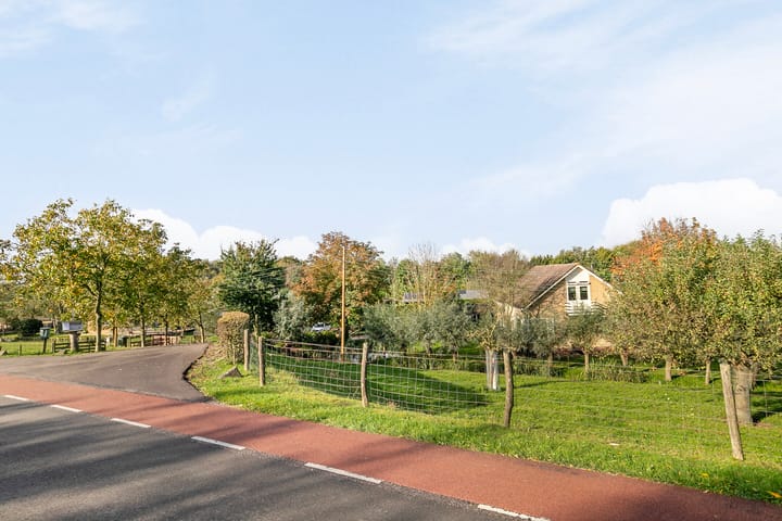 Photo 5 of Lekdijk-West 87