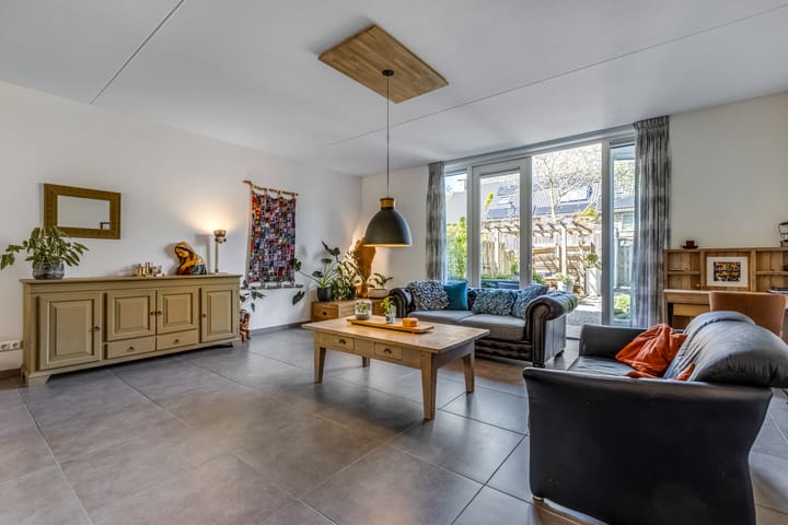 Photo 2 of Bremerstraat 7