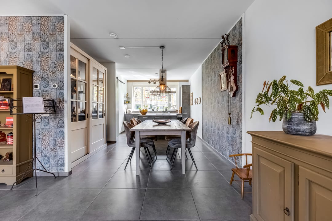 Photo 8 of Bremerstraat 7