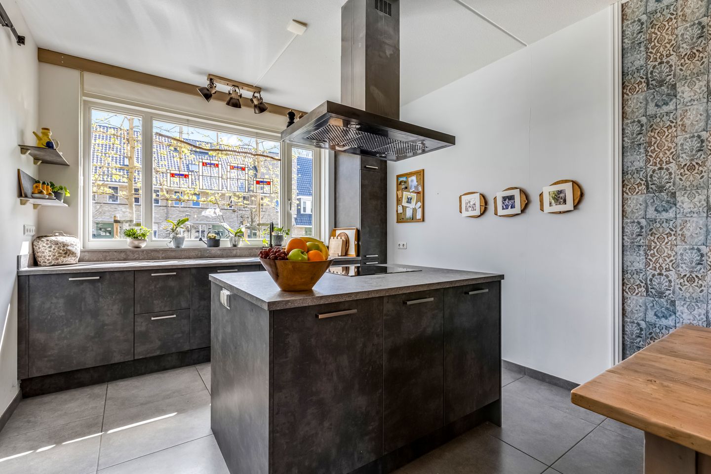 Photo 14 of Bremerstraat 7