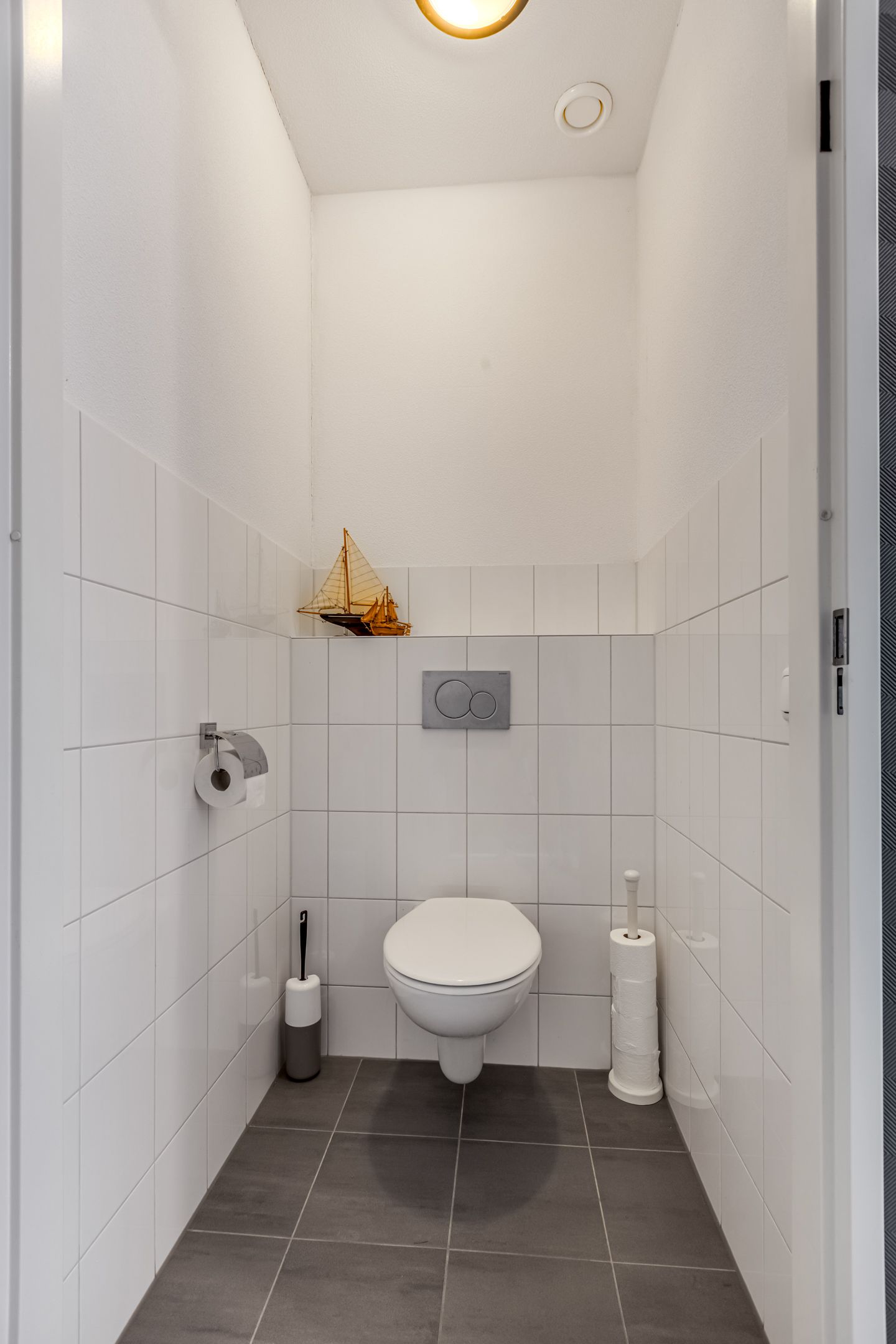 Photo 36 of Bremerstraat 7