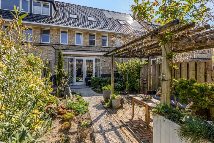 Foto 44 van Bremerstraat 7