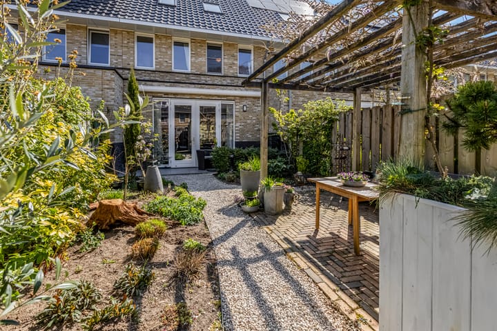 Foto 45 van Bremerstraat 7