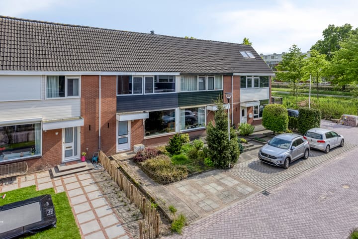 Foto 1 van Elzenstraat 108