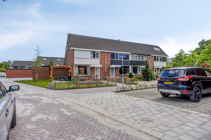 Foto 6 van Elzenstraat 108