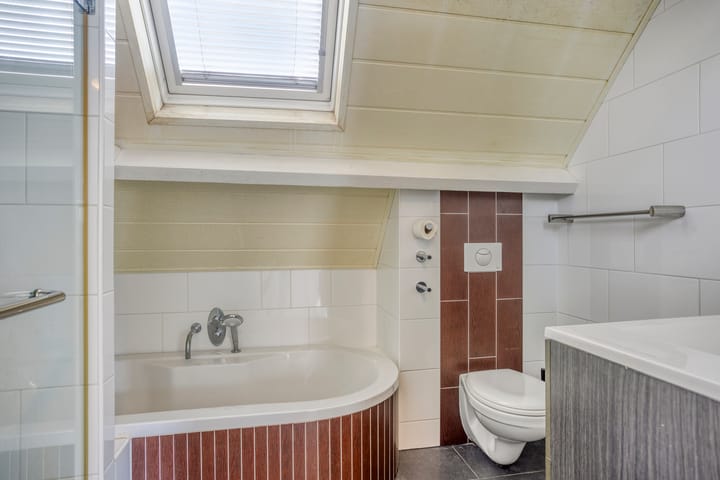 Foto 24 van Elzenstraat 108