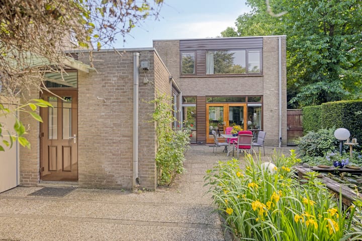 Foto 1 van Adelaar 19