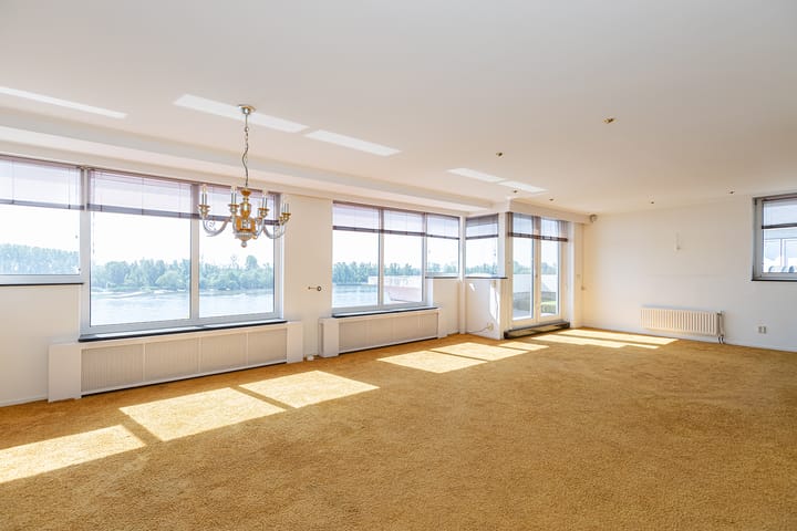 Foto 2 van Rivierdijk 392-B