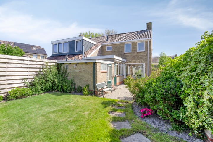 Huis te koop: Larixlaan 30 9301 NP Roden [Funda]