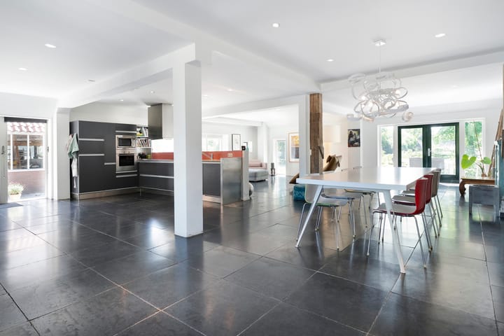 Foto 2 van van Helomaweg 4-A