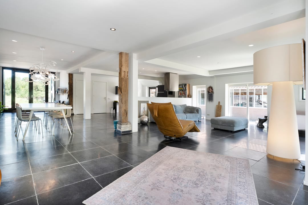 Foto 8 van van Helomaweg 4-A