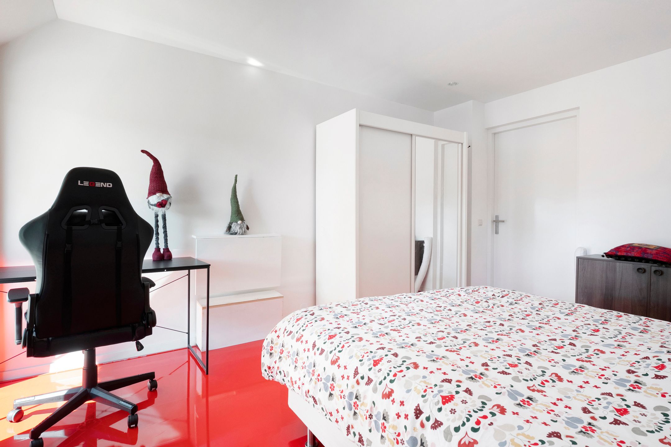 Foto 21 van van Helomaweg 4-A