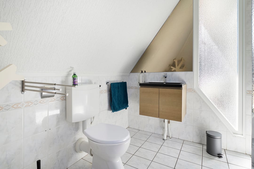 Foto 47 van van Helomaweg 4-A