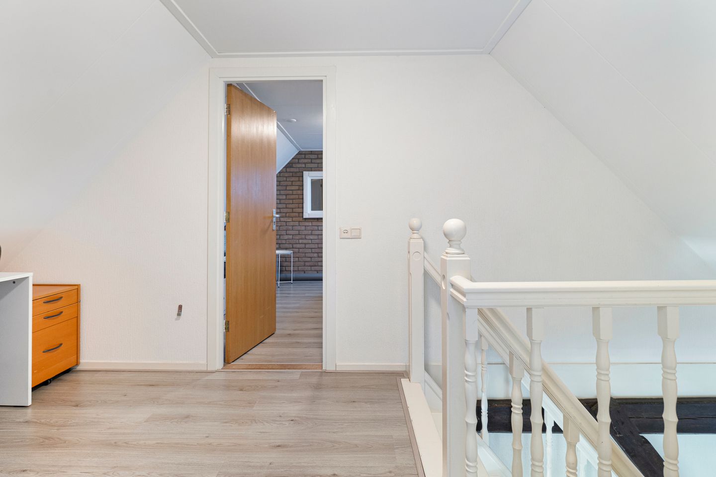 Foto 49 van van Helomaweg 4-A