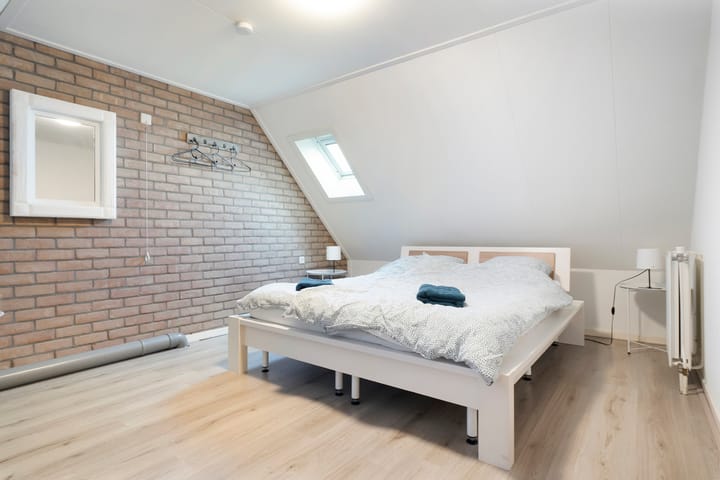 Foto 43 van van Helomaweg 4-A