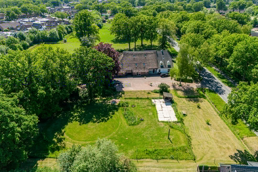 Foto 62 van van Helomaweg 4-A