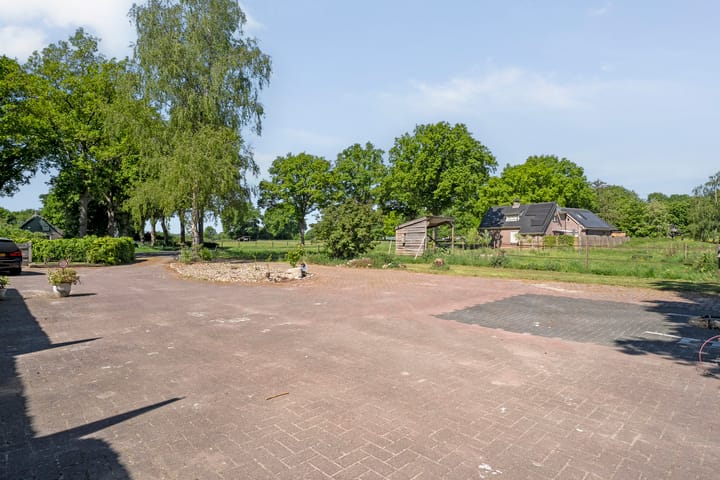 Foto 67 van van Helomaweg 4-A