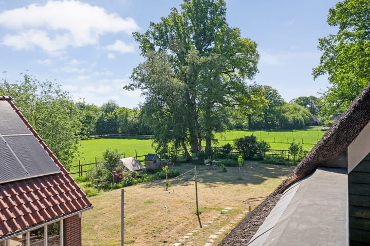 Foto 68 van van Helomaweg 4-A