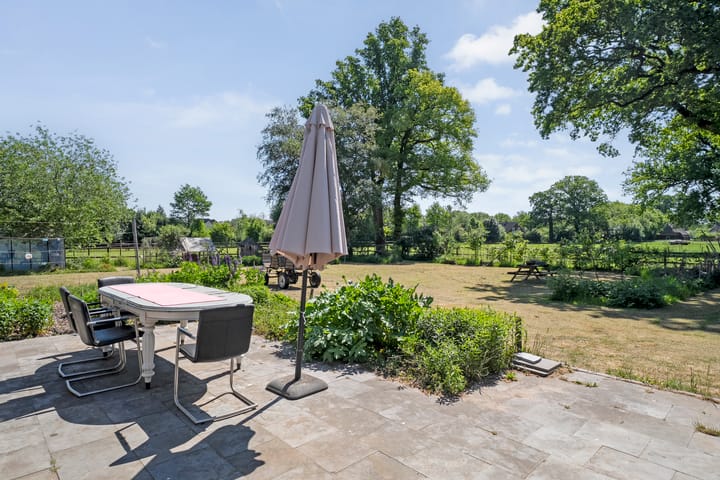 Foto 72 van van Helomaweg 4-A