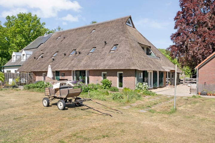 Foto 75 van van Helomaweg 4-A